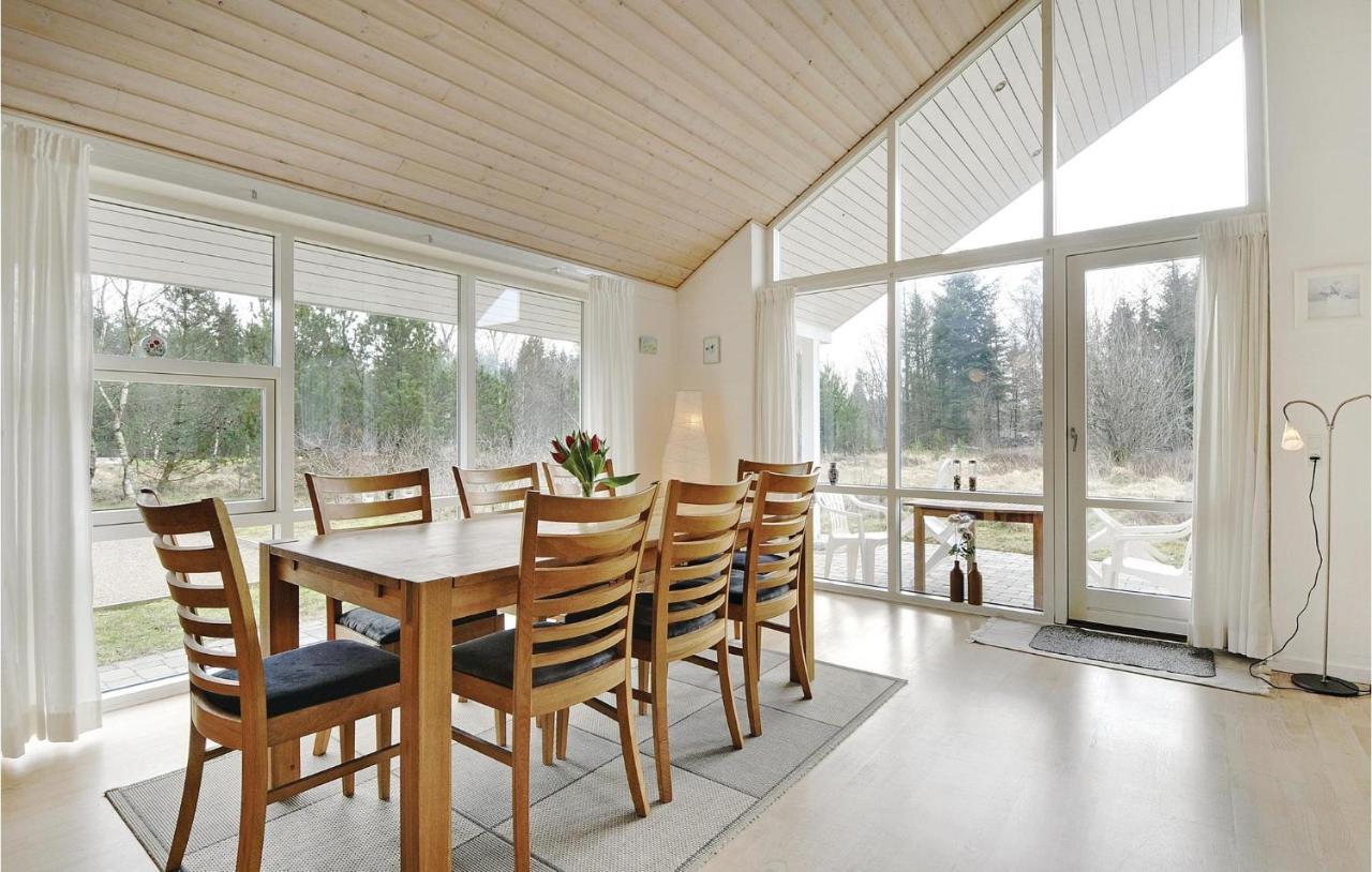 7 Bedroom Stunning Home In Herning Kølkær Exterior foto